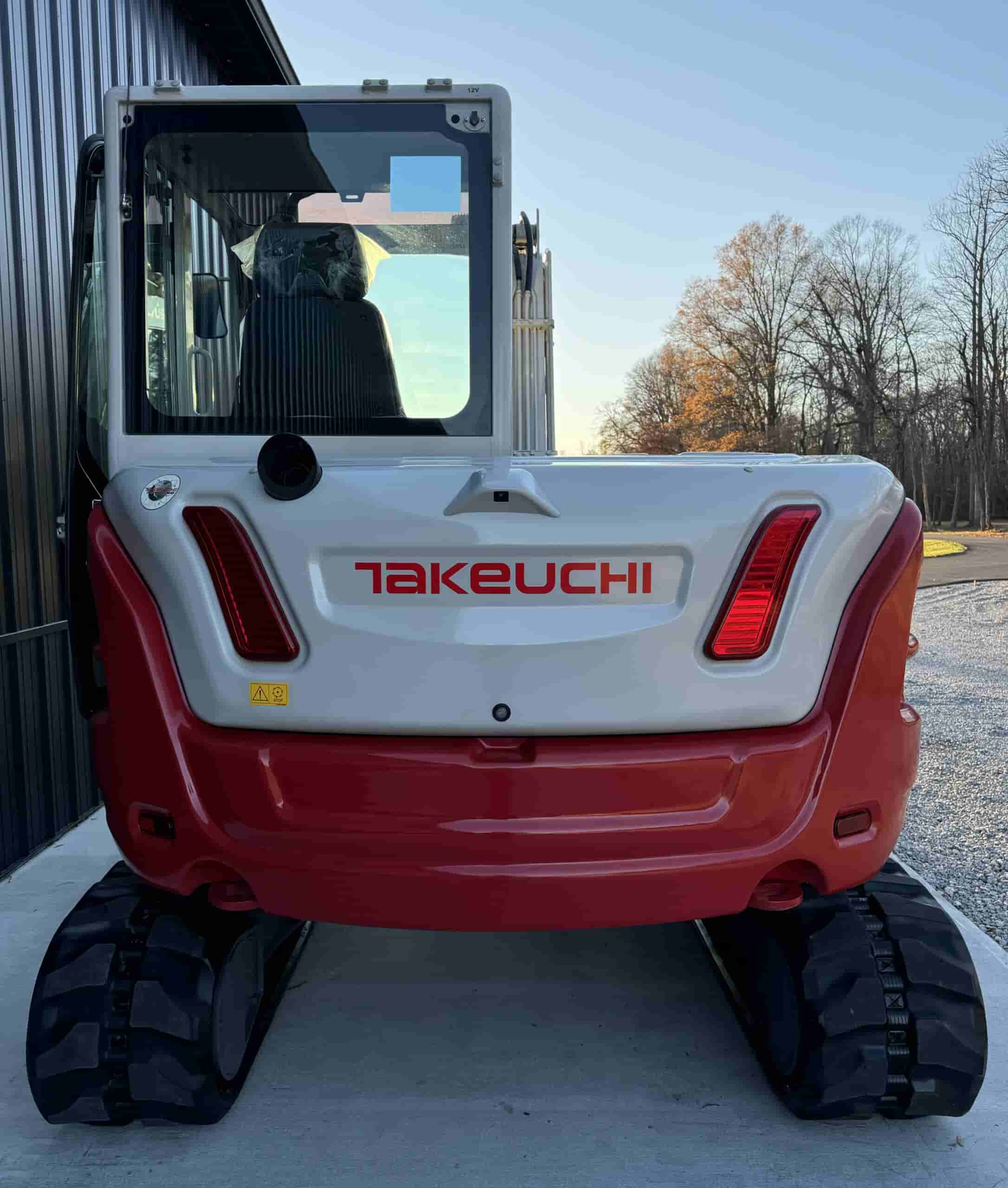 2022 TAKEUCHI TB370 4 Buckets
